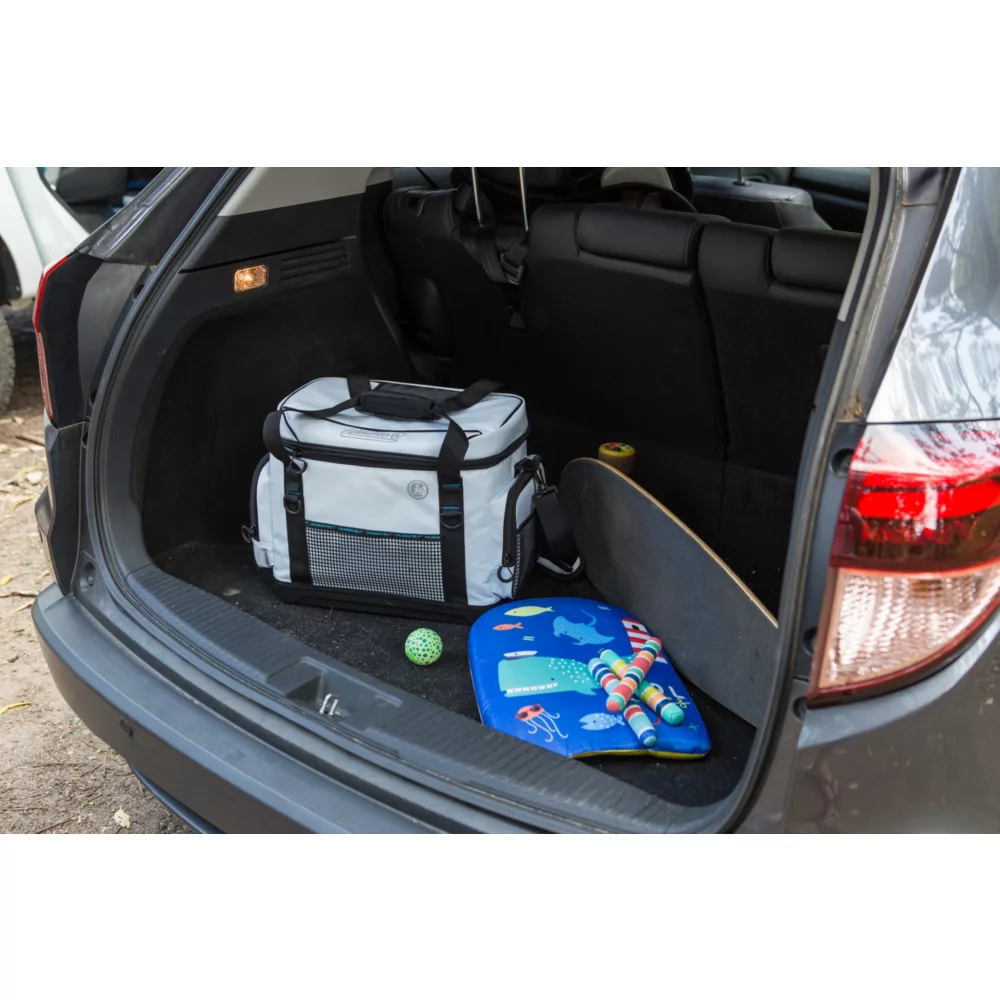 Coleman 36-Hour 42-Can Marine Cooler - Image 4
